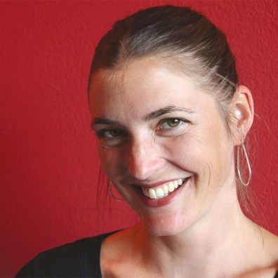 amy headshot 1 x 1 small.jpg